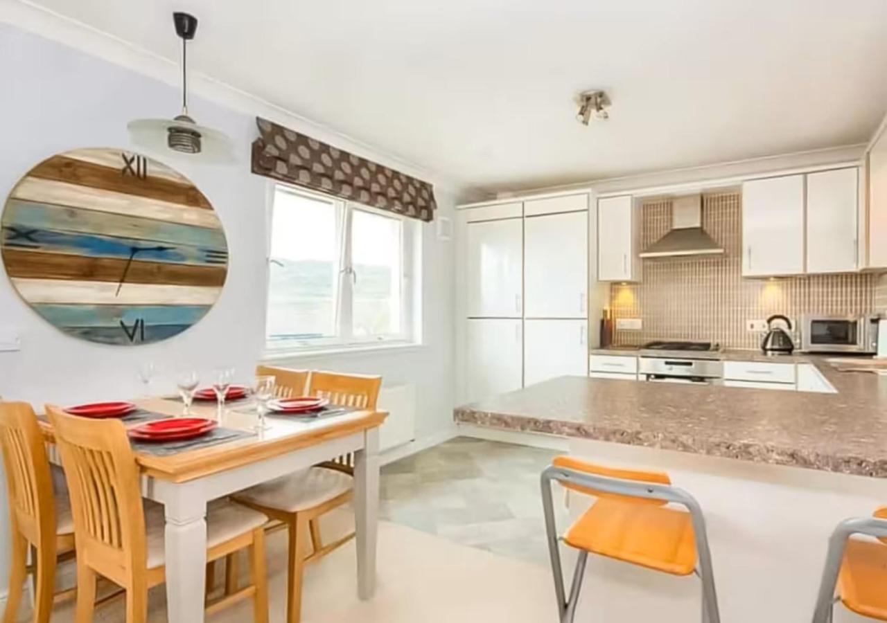 The View At No 10 Apartment อาวีมอร์ ภายนอก รูปภาพ